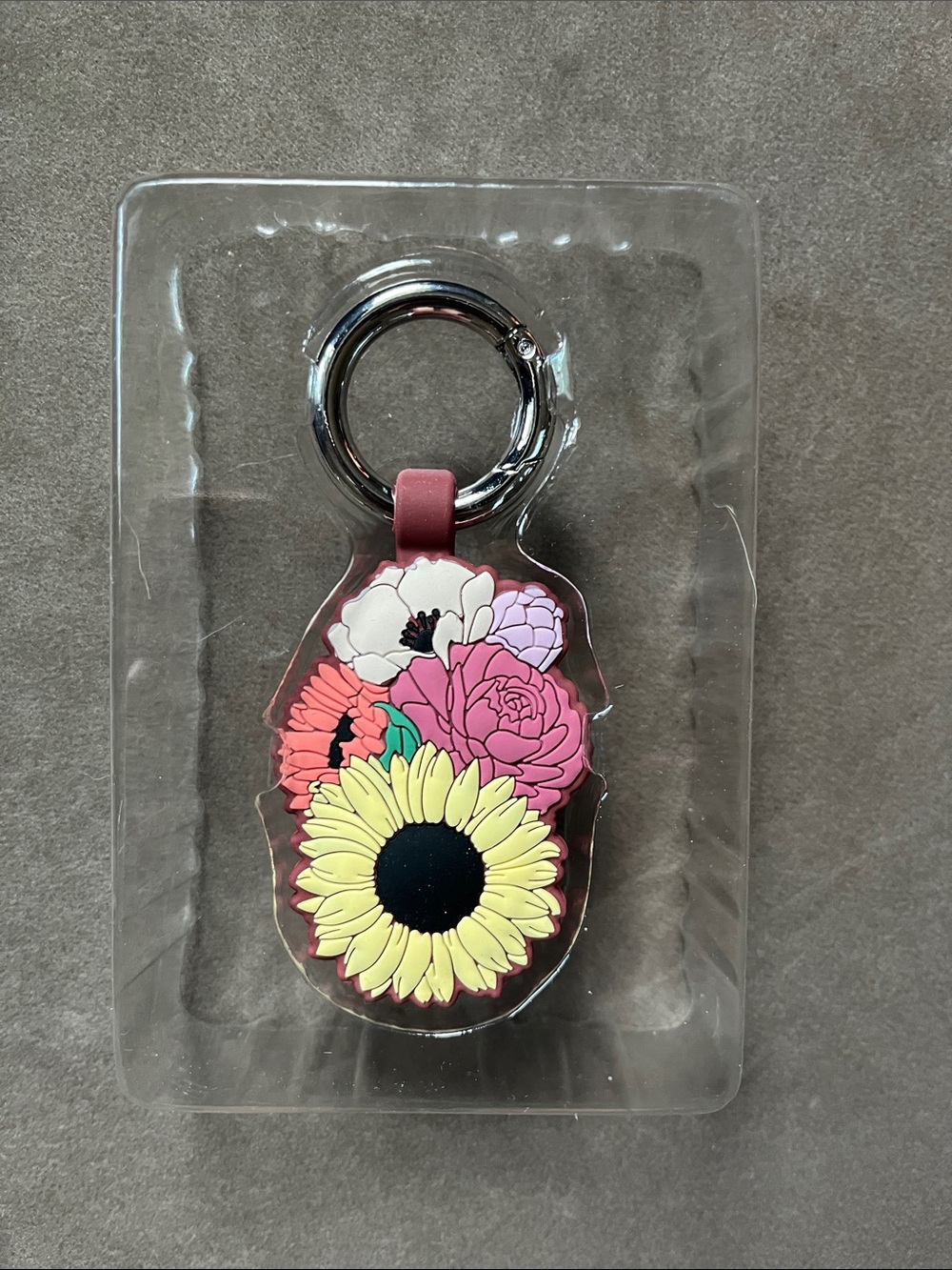 Bagnet Bag Hanger Full Bloom